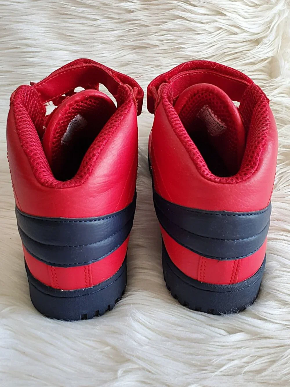 Fila Big Kids Red/Blue High-Top Embroidered Sneaker SZ 6